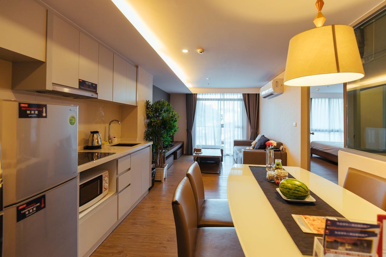 Roomme Hospitality Nang Linchee Branch Bangkok Exterior photo