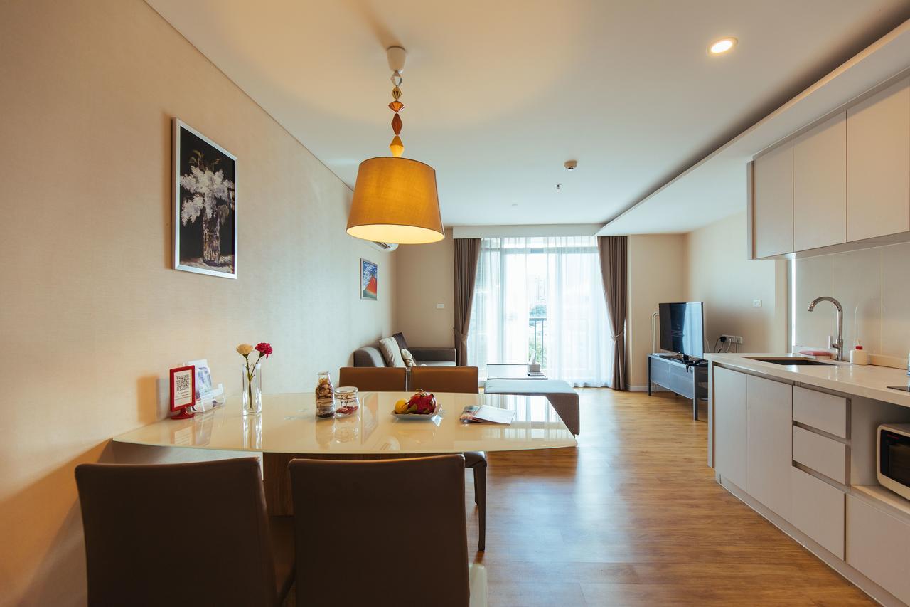 Roomme Hospitality Nang Linchee Branch Bangkok Exterior photo