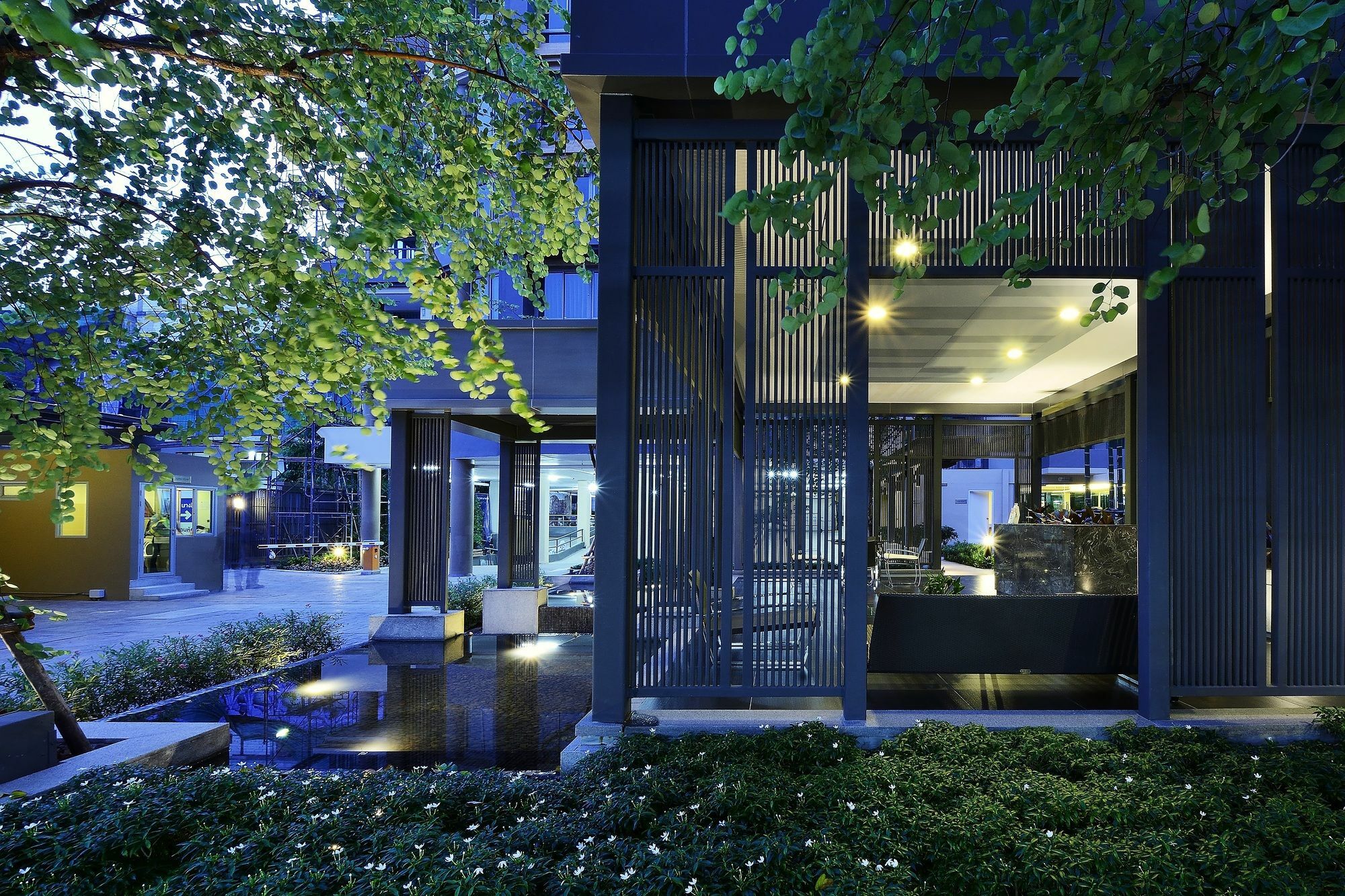 Roomme Hospitality Nang Linchee Branch Bangkok Exterior photo